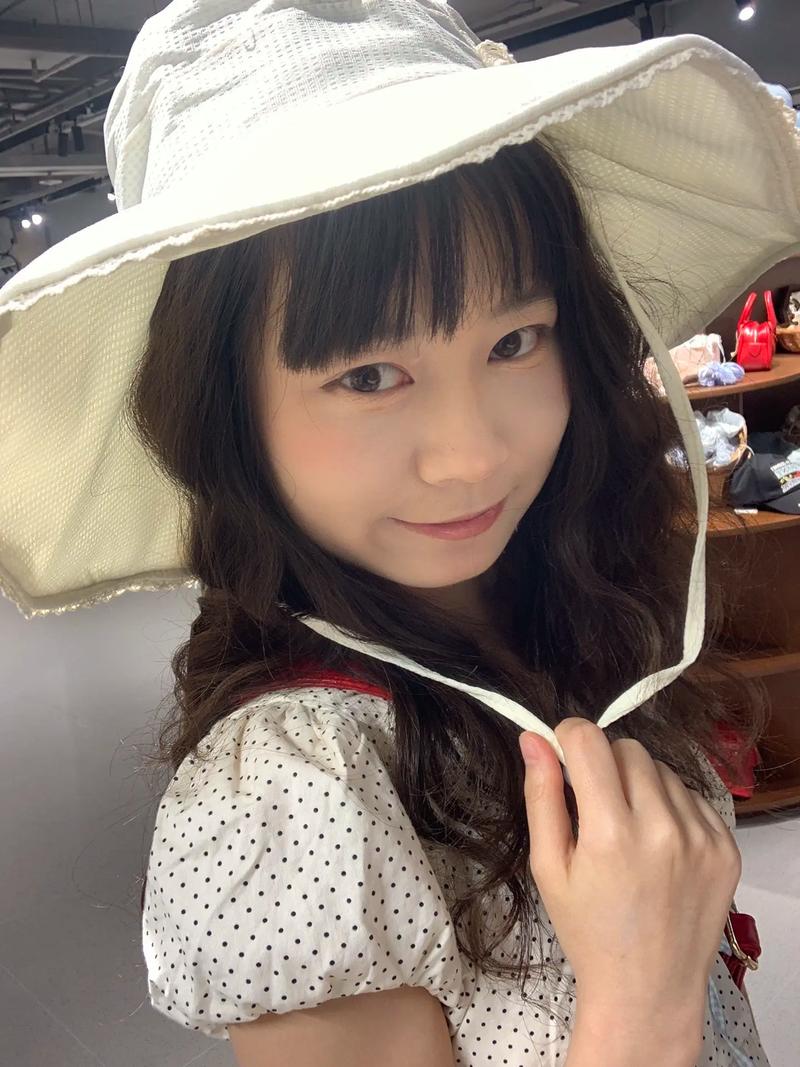 鞠婧祎十年前旧照 鞠婧祎以前旧照和现在对比