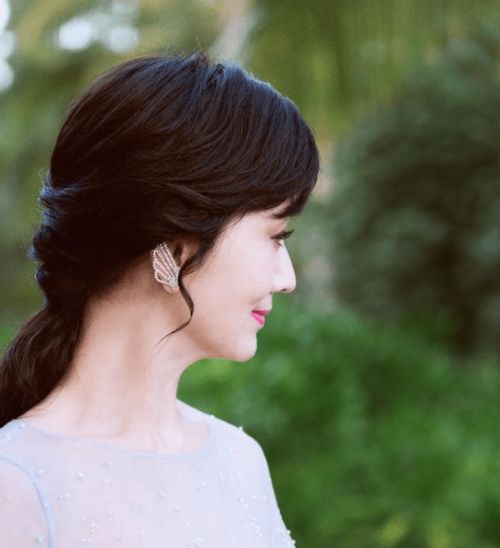 王子文百科、王子文简介 个人资料